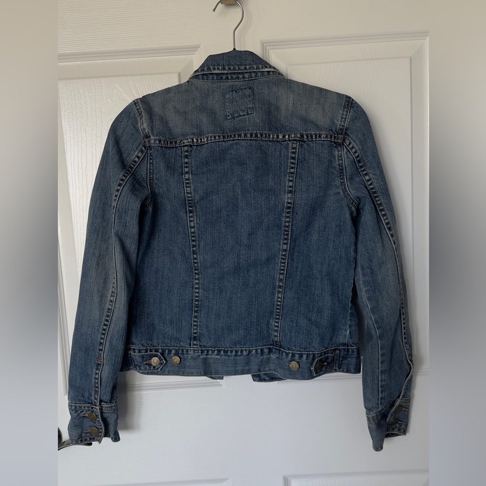 Old Navy Light Blue Denim Jacket - Picture 3 of 4